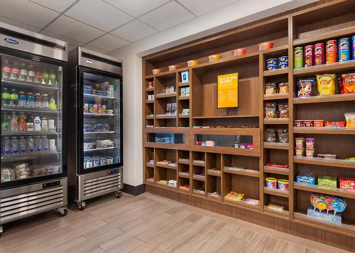 Hampton Inn & Suites By Hilton Windsor